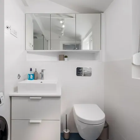 Apartment Artemis Rijeka Exterior photo
