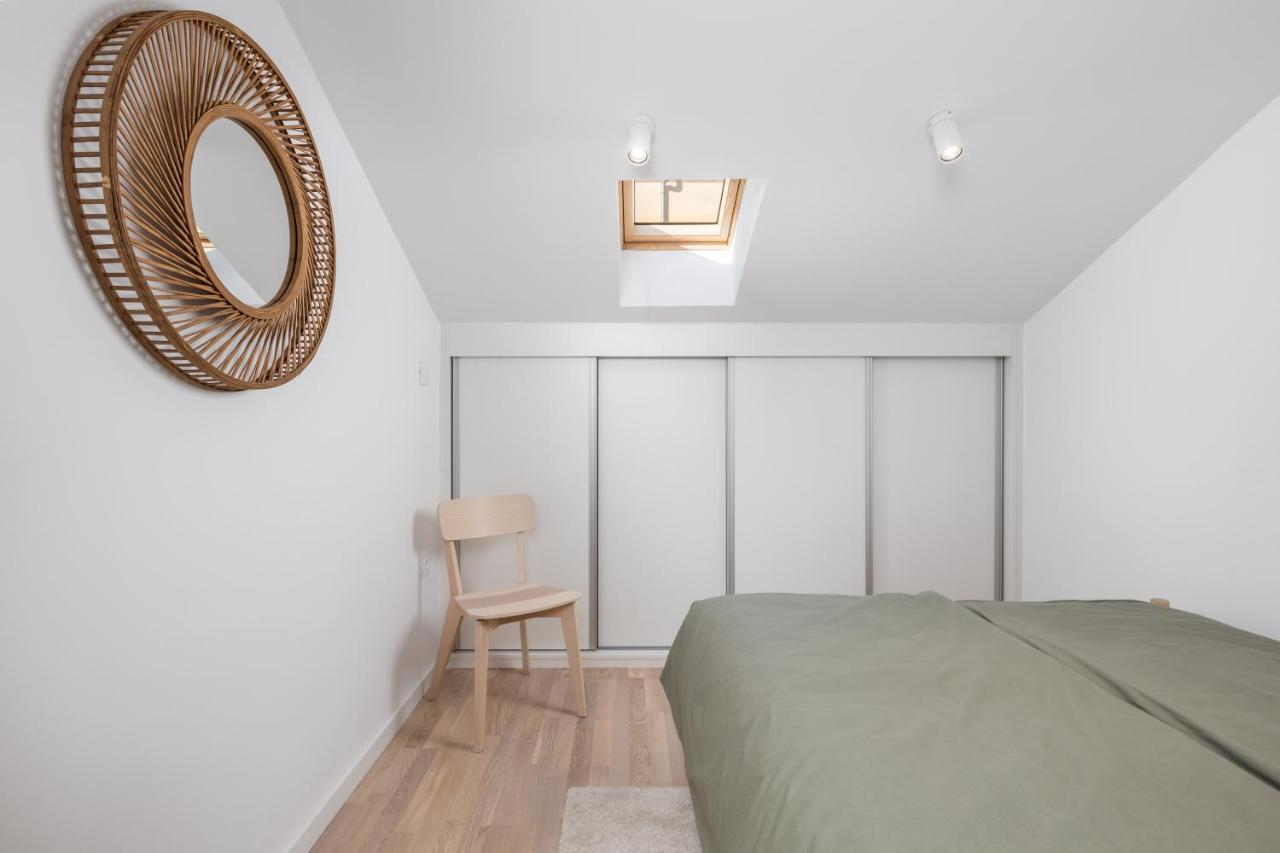 Artemis Apartment *